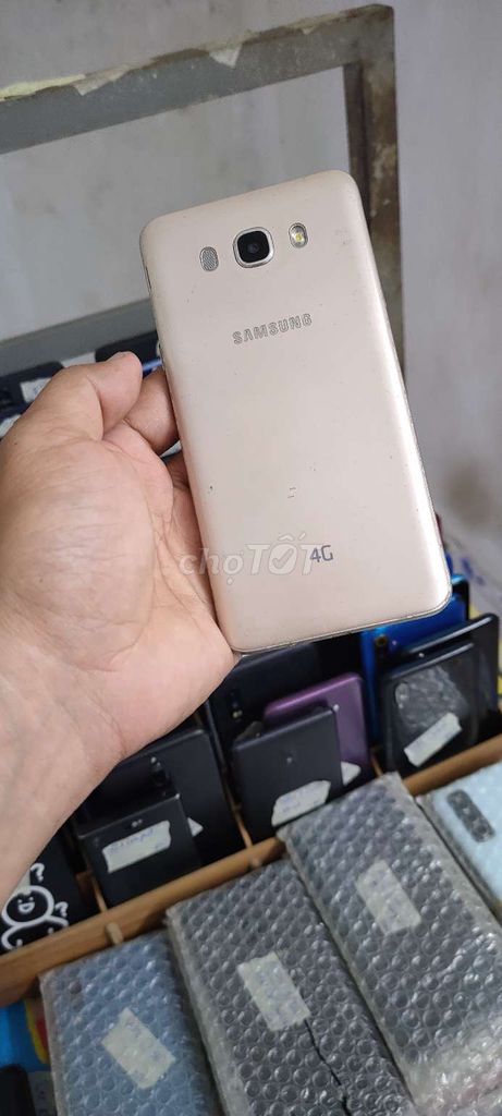 Samsung J7 2016, 16gb, 2sim. Mua bán Điện thoại tại Quận Gò Vấp Tp Hồ Chí Minh được đăng bởi A LONG   nhận thanh toán THẺ TÍN DỤNG hình 1