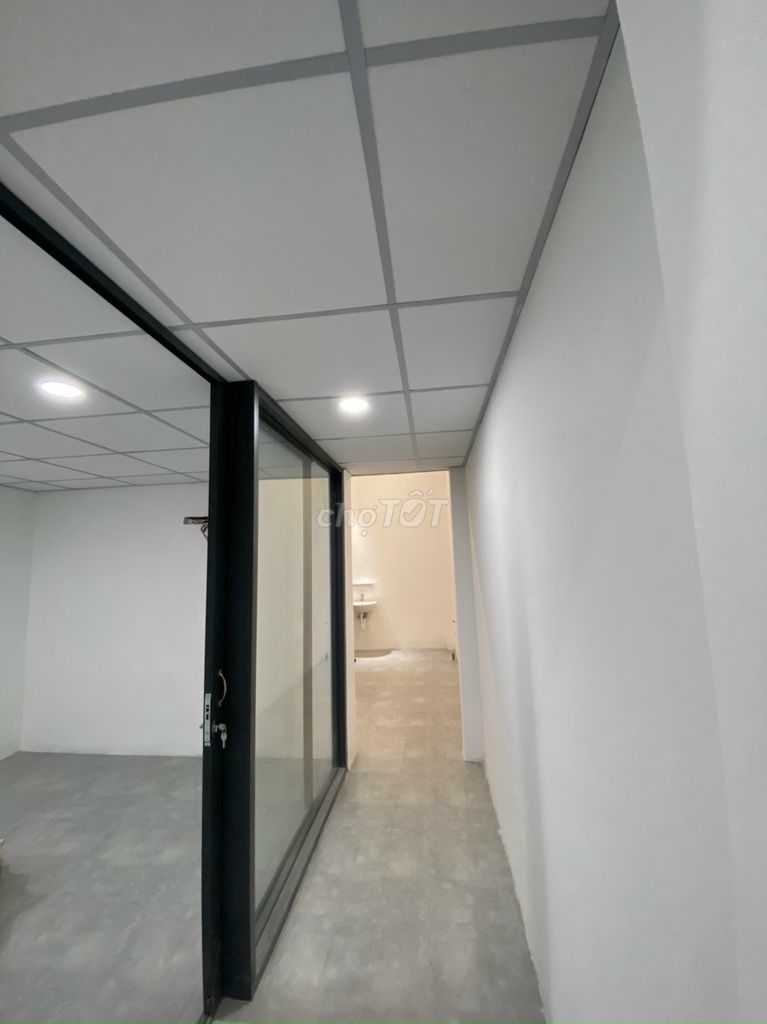 Nhà đường Gò Cát, Phú Hữu, khu dân cư đông đúc, 60m2 2PN