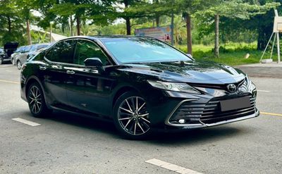 Toyota Camry 2.0Q 2022 - 24000 km. Mua bán Ô tô tại Quận 5 Tp Hồ Chí Minh được đăng bởi ĐỨC XE LƯỚT