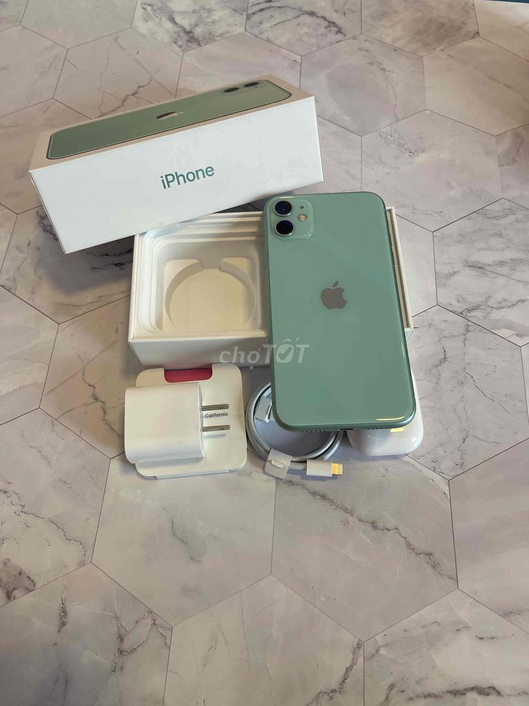 iPhone 11 128GB Quốc Tế Zin 99% Bao Xài Pin 92%