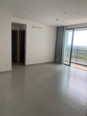 Cho thuê căn hộ 95m2(3pn + 3wc) Long trường thủ đức . Vào ở liền được.