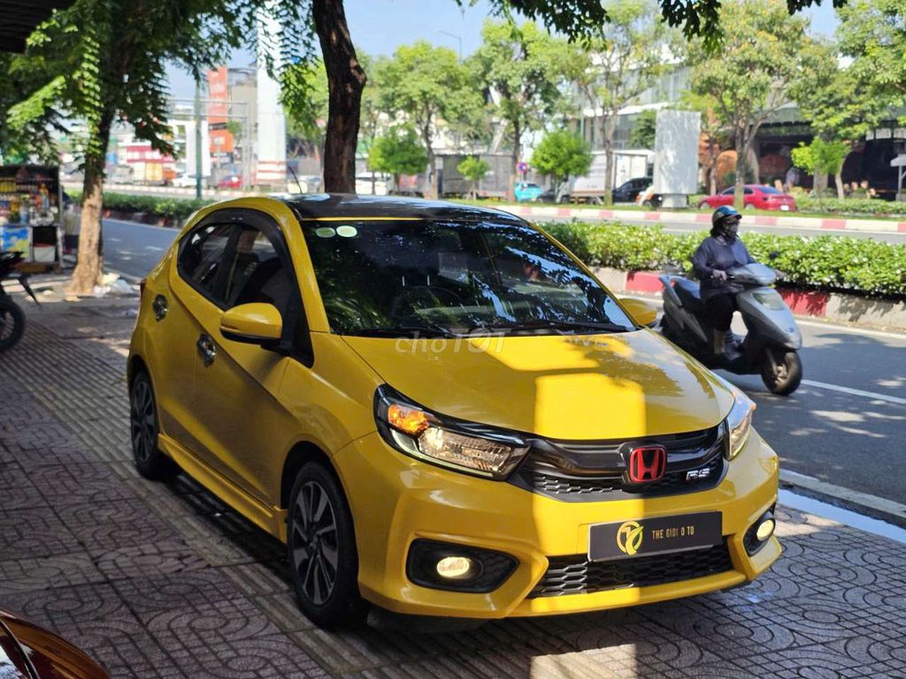 Honda Brio 2020 1.2 RS odo 20.000 km