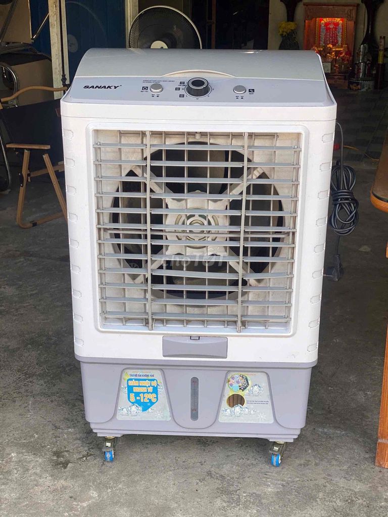 Quạt hơi nước SANAKY Trắng Xám. Mua bán Quạt tại Quận Liên Chiểu Đà Nẵng được đăng bởi Nguyễn thị kim anh hình 1