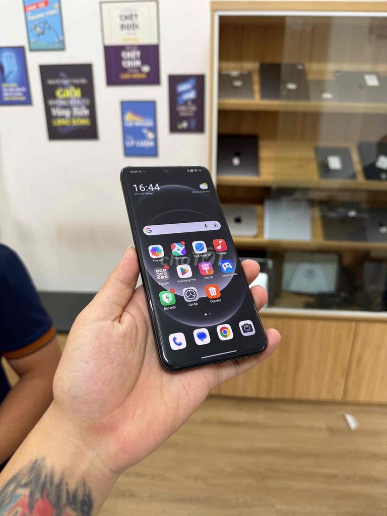 Xiaomi 14 Ultra QTE 512GB Đen. Mua bán Điện thoại tại Quận Đống Đa Hà Nội được đăng bởi KT Hà Nội Mobile hình 1
