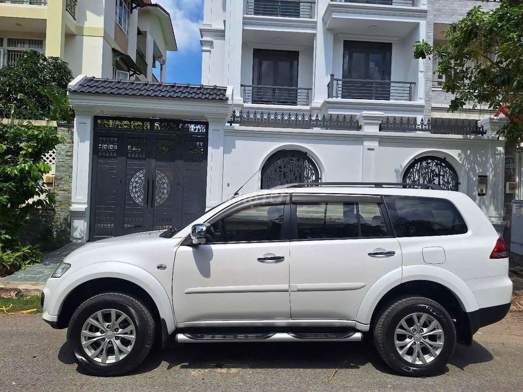 Mitsubishi Pajero Sport 2016 3.0AT 4×2 mau trang. Mua bán Ô tô tại Quận Bình Thạnh Tp Hồ Chí Minh được đăng bởi Hà Trọng Tèo  hình 11