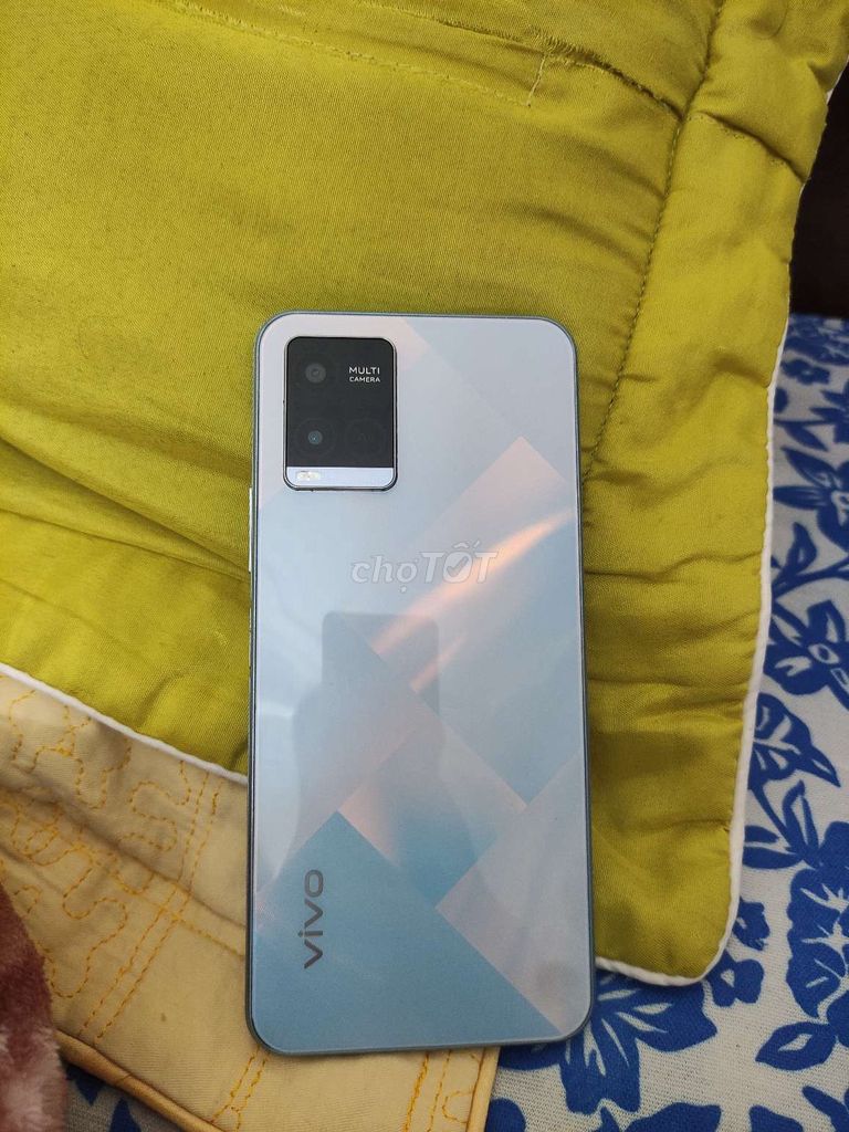 Vivo Y21 64GB Trắng. Mua bán Điện thoại tại Quận Đống Đa Hà Nội được đăng bởi Hung hn hình 1