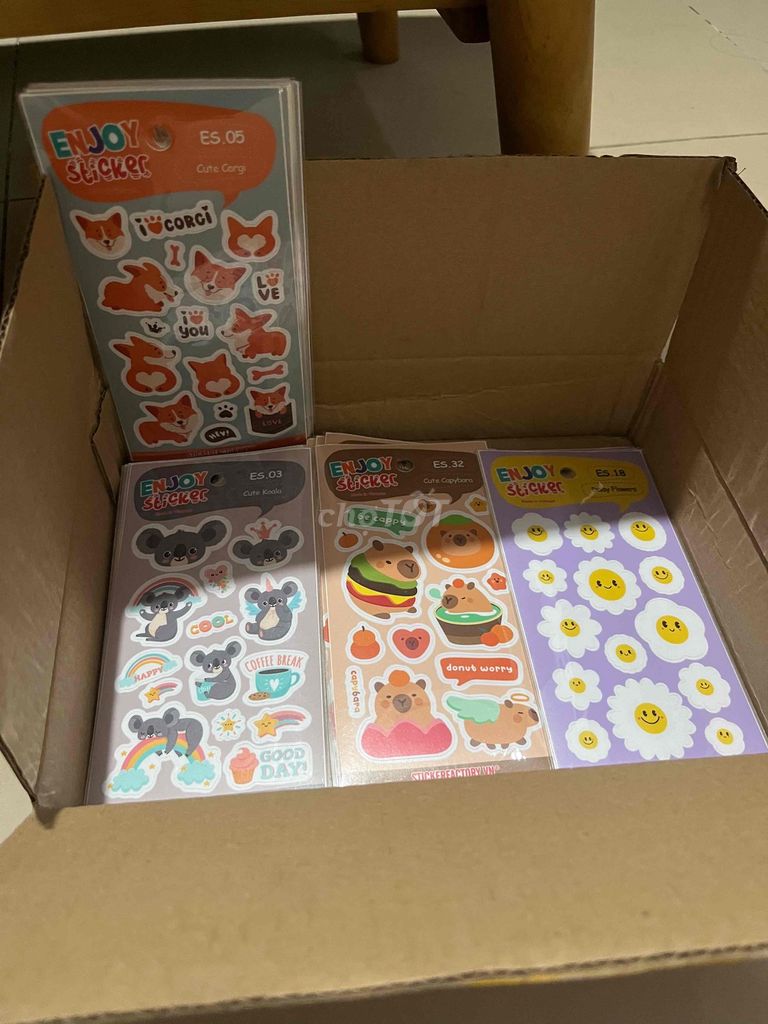 Thanh Lý 1 Thùng 50 Tấm Sticker Dễ Thương