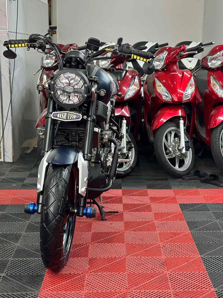 🔥YAMAHA XSR 2022 ĐKLĐ 2023 BS60 9CHỦ 5000KM🔥. Mua bán Xe máy tại Thành phố Thủ Đức Tp Hồ Chí Minh được đăng bởi Xe Máy Thủ Đức 413 hình 1