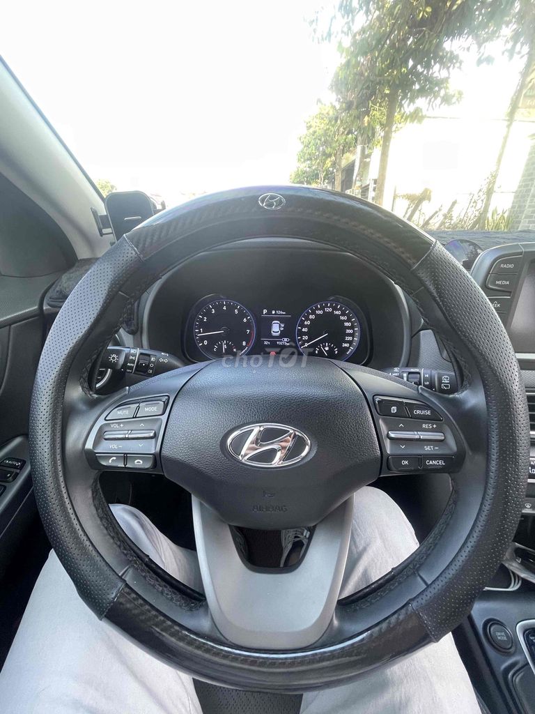 Hyundai Kona 2019 2.0 AT ĐẶC BIỆT - 93nghin km. Mua bán Ô tô tại Thị xã Bến Cát Bình Dương được đăng bởi Phạm Huy hình 5