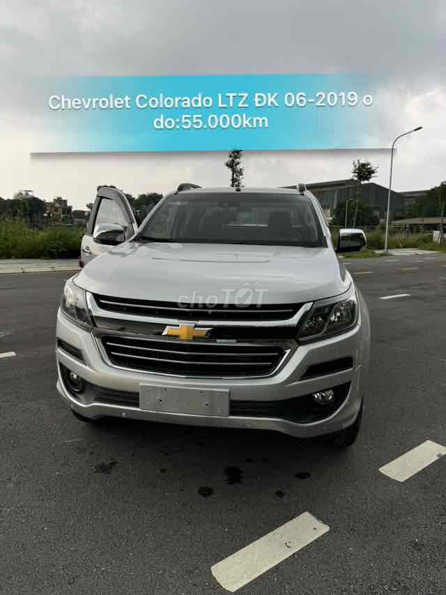 Bán xe Chevrolet Colorado 2019 2 cầu tự động