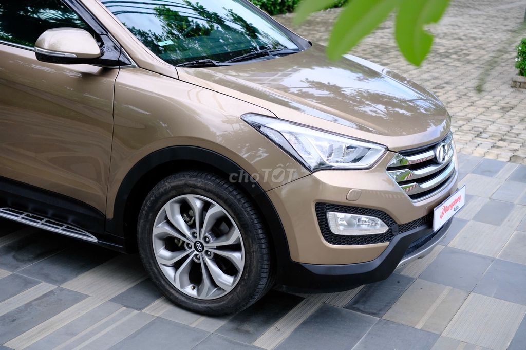 Hyundai Santa Fe 4WD 2015 - 75000 km. Mua bán Ô tô tại Quận Tân Phú Tp Hồ Chí Minh được đăng bởi HYUNDAI MIỀN NAM hình 3