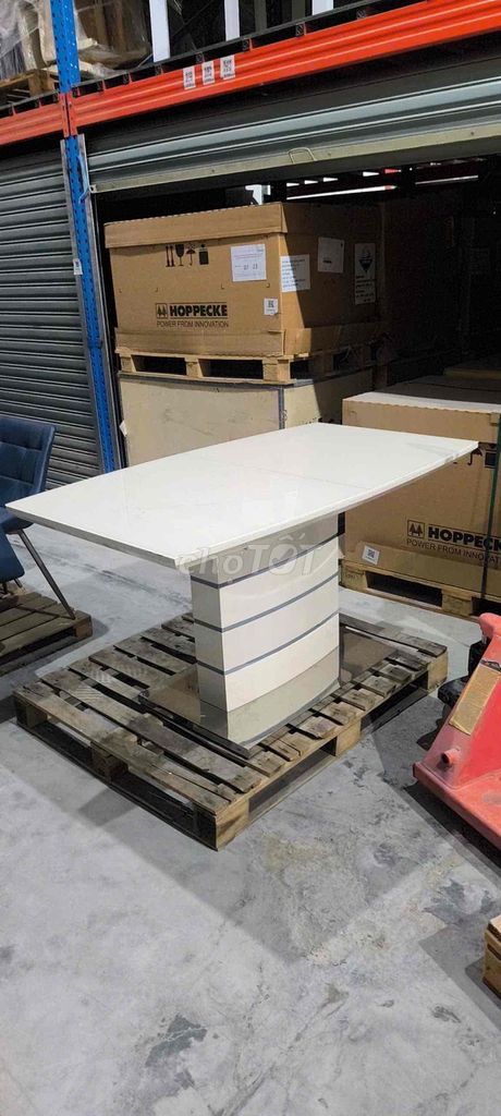 Bộ bàn ăn mặt đá + 6 ghế da chân thép. Mua bán Bàn ghế tại Quận 7 Tp Hồ Chí Minh được đăng bởi Ha Vi hình 1
