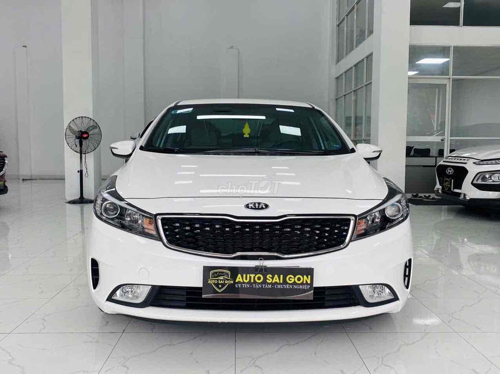 Kia Cerato 2018 1.6 MT - 18000 km