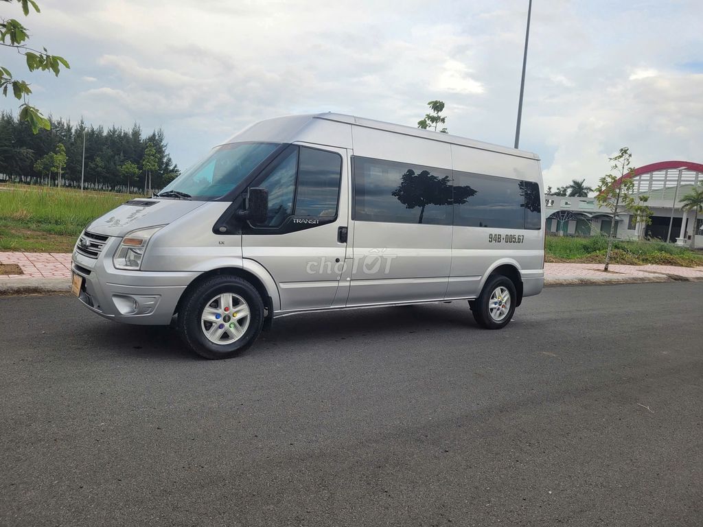 BÁN XE FORD TRANSIT ĐỜI 2018 BẢN TRUNG SỐ SÀN. Mua bán Ô tô tại Thành phố Sóc Trăng Sóc Trăng được đăng bởi Du lịch Thanh Xuân hình 2