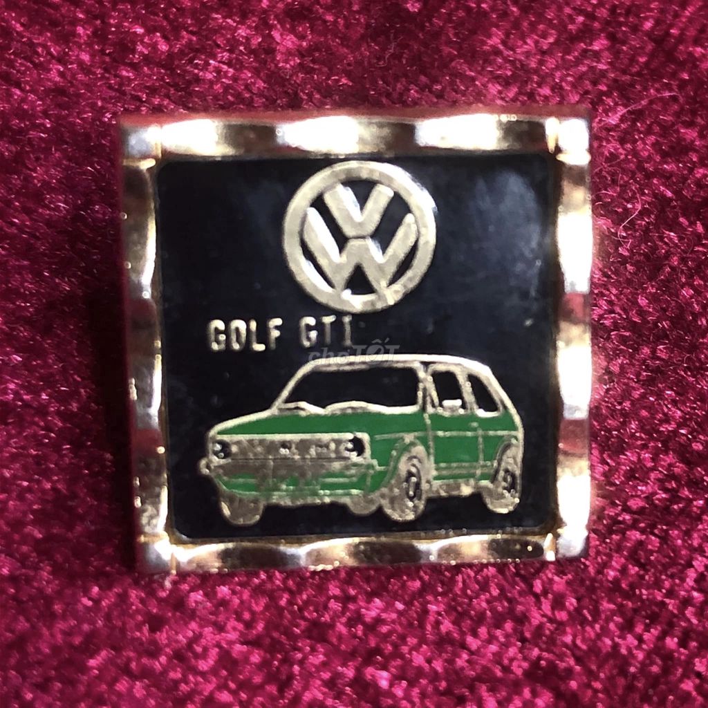 Huy hiệu logo hãng xe hơi Đức Volkswagen. Mua bán Phụ kiện thời trang khác tại Quận Bình Thuỷ Cần Thơ được đăng bởi Khang Minh hình 1