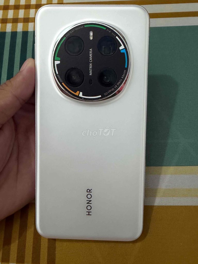 Honor Magic 7 Pro 12GB 256GB Trắng. Mua bán Điện thoại tại Thành phố Long Xuyên An Giang được đăng bởi long xuyên hình 1