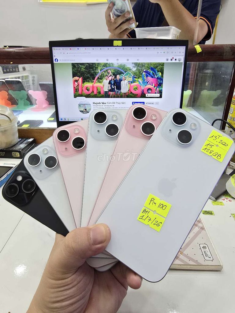 Iphone 15 128 256 - Có Khe Sim. Mua bán Điện thoại tại Thành phố Long Xuyên An Giang được đăng bởi Facebook Cầm Đồ Thúy Vân hình 1