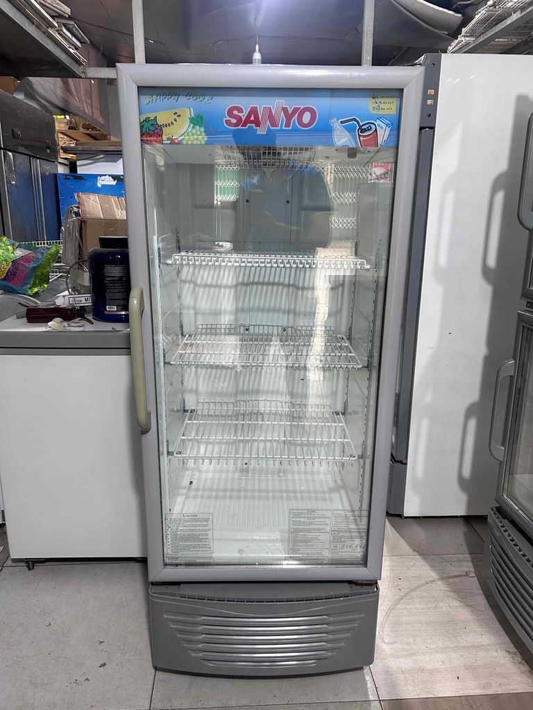 tủ mát sanyo 250 lit ko đóng tuyết