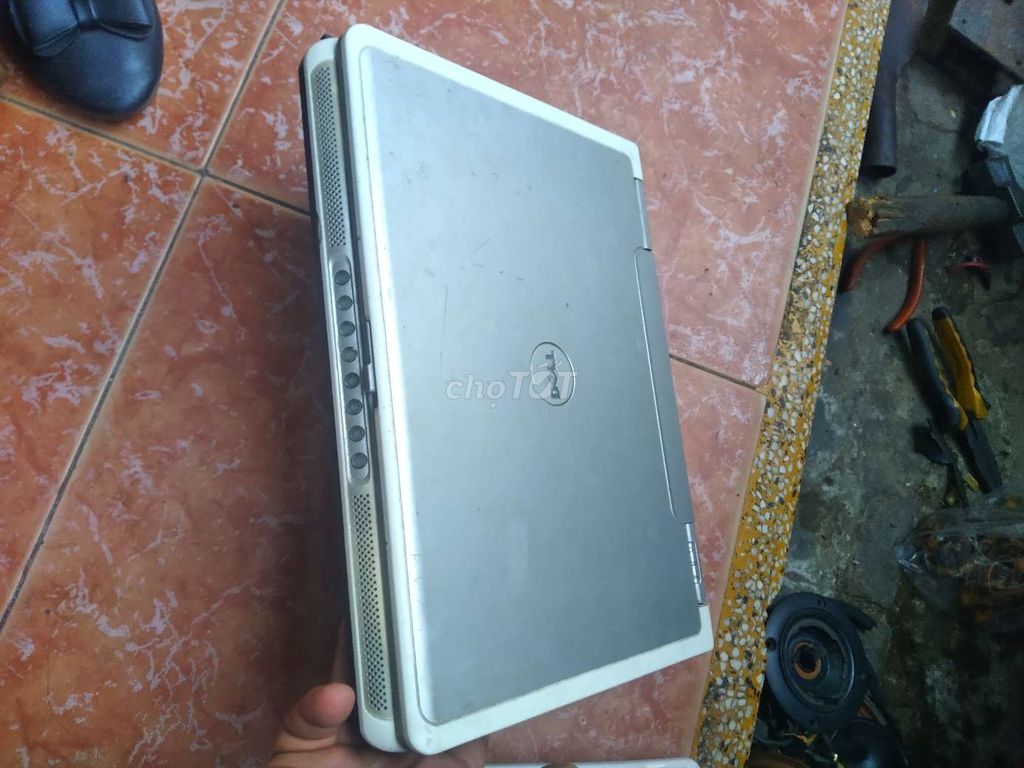 Xác laptop Dell