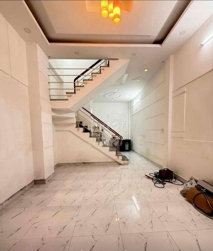 Аренда · 3 комн. · 78 м² · Quận Tân Phú, ул. Đường Bờ Bao
