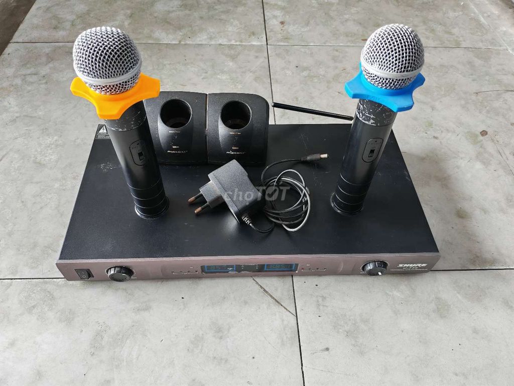 Micro không dây Shure U720. Mua bán Tivi, Âm thanh tại Quận Bình Tân Tp Hồ Chí Minh được đăng bởi Nguyễn lâm hình 1