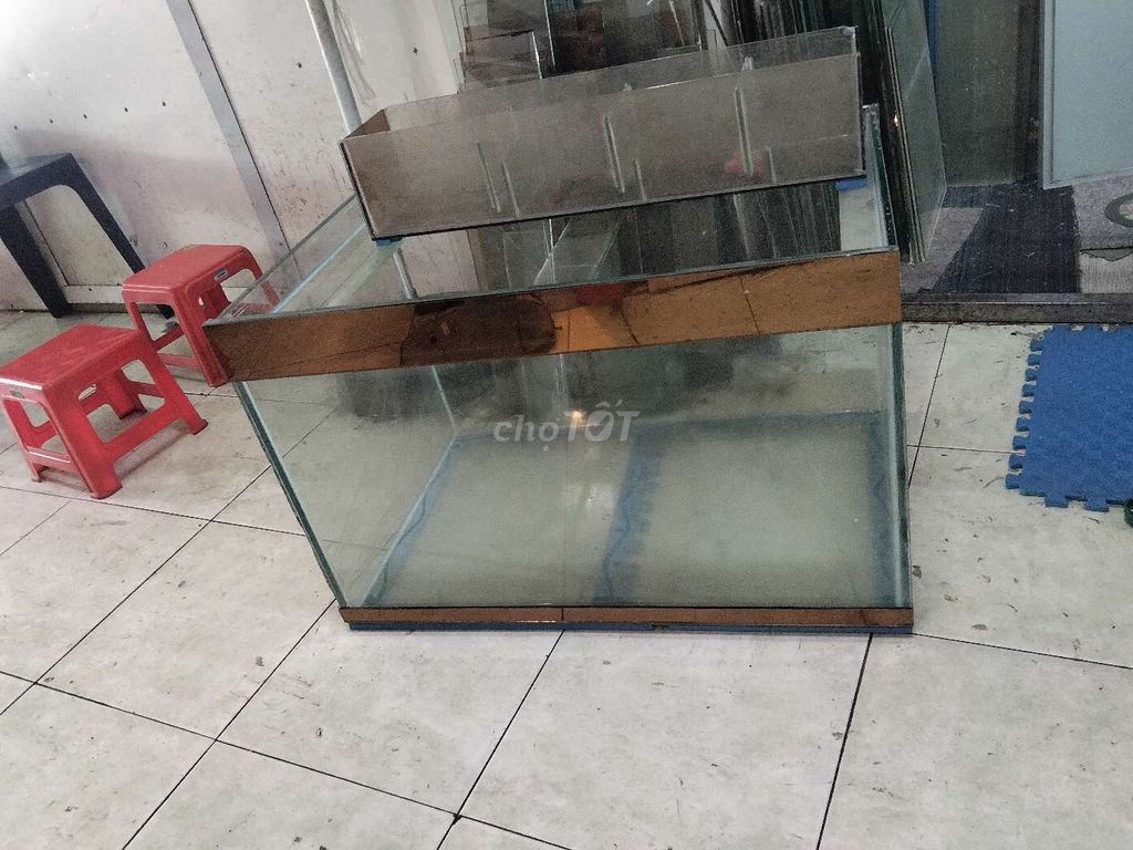 Bể cá 80x50x50cm kính 10 li lọc tràn. Mua bán Phụ kiện, Thức ăn, Dịch vụ tại Quận 8 Tp Hồ Chí Minh được đăng bởi Núi hình 1