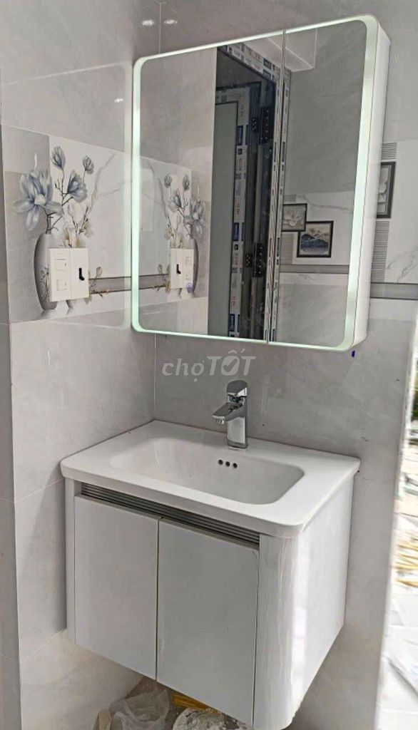 TỦ LAVABO GƯƠNG LED CAO CẤP K06