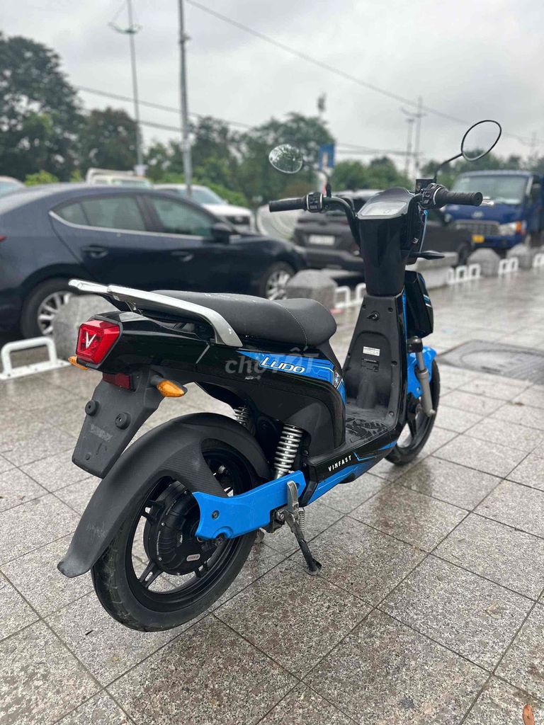 xe ludo vinfats pin sạc zin. Mua bán Xe điện tại Quận Đống Đa Hà Nội được đăng bởi xe điện thái hà hình 2
