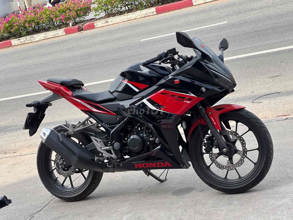 CBR ABS chạy cực ít 🥰. Mua bán Xe máy tại Thị xã Bến Cát Bình Dương được đăng bởi Thanh Lý xe Giá Rẻ BD hình 2