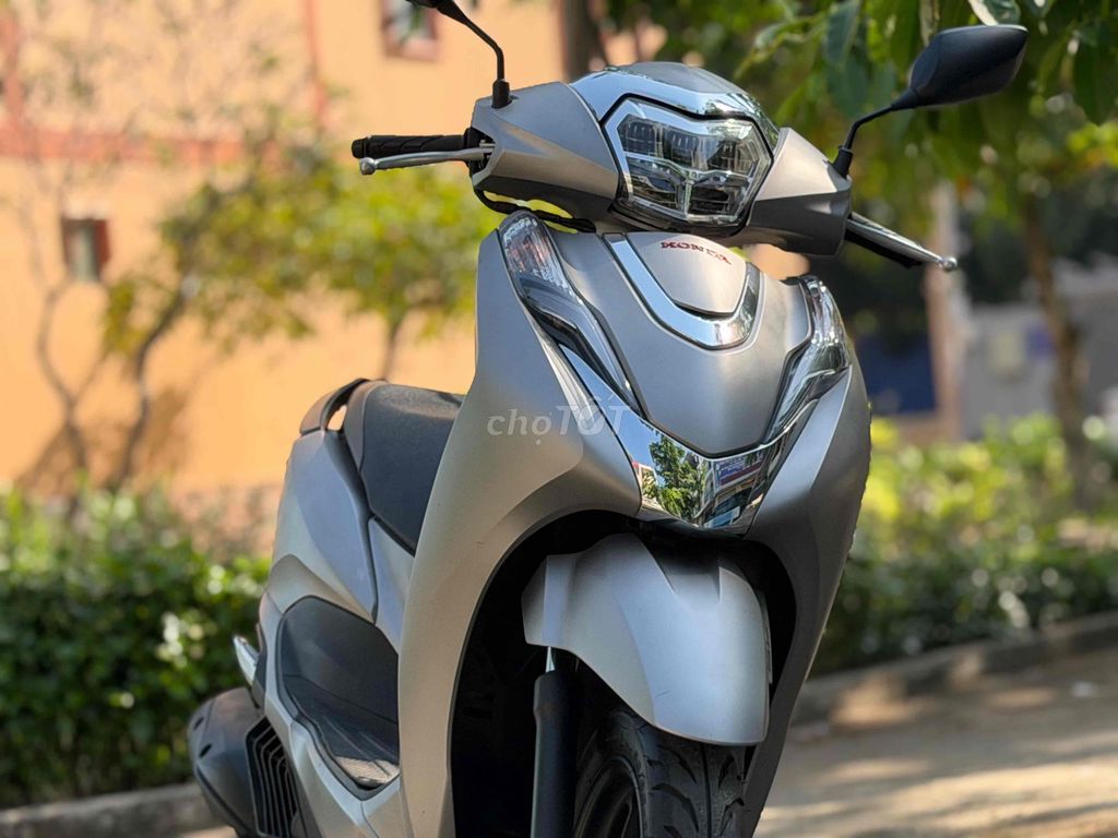 lead 4 val bạc nhám zin 100% bstp9 chủ. Mua bán Xe máy tại Quận Tân Phú Tp Hồ Chí Minh được đăng bởi   Toàn Giàu  hình 6