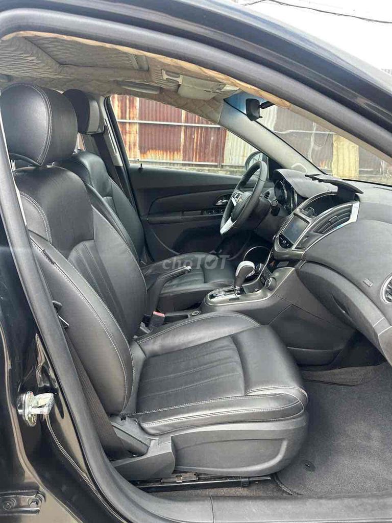 chevroler cruze 2017 LTZ tự động bản full. Mua bán Ô tô tại Quận Bình Tân Tp Hồ Chí Minh được đăng bởi Nguyễn Tấn Nghiêm hình 7