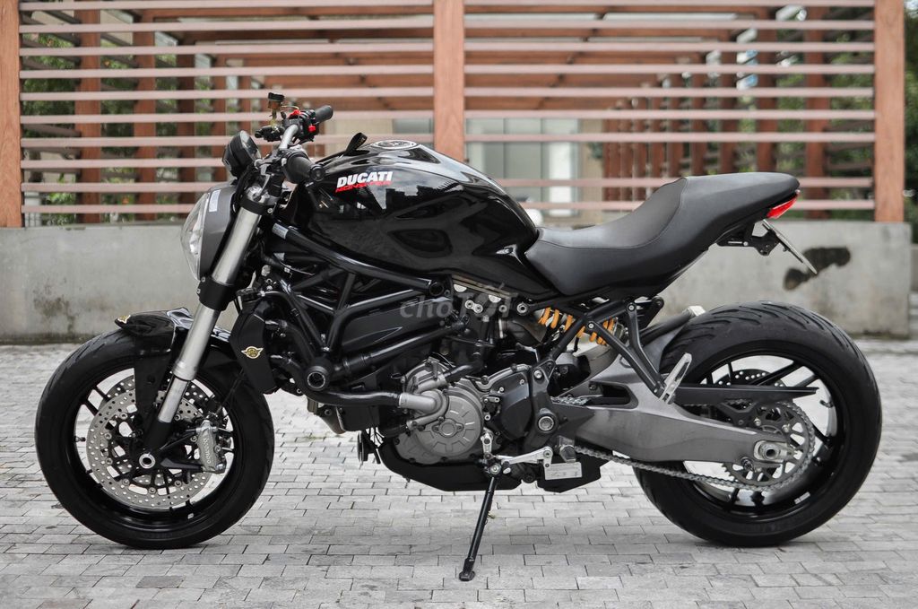THANH MOTOR Cần bán Ducati Monster 821 2019. Mua bán Xe máy tại Quận Hoàng Mai Hà Nội được đăng bởi Lê Chí Thanh hình 4