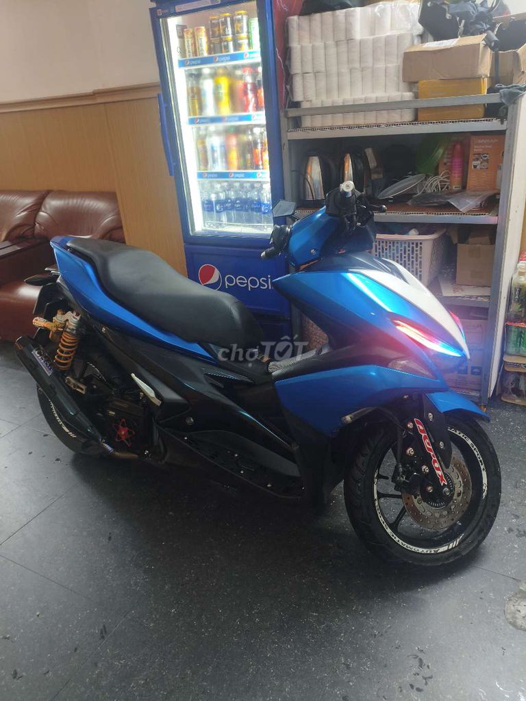 Yamaha NVX V1 синий 36 557 км Донг Най