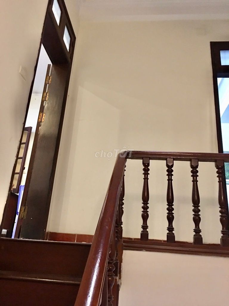 Продается дом в Хоа Банге, 56 м2, 4 этажа, 4 спальни, почти 21 миллиард