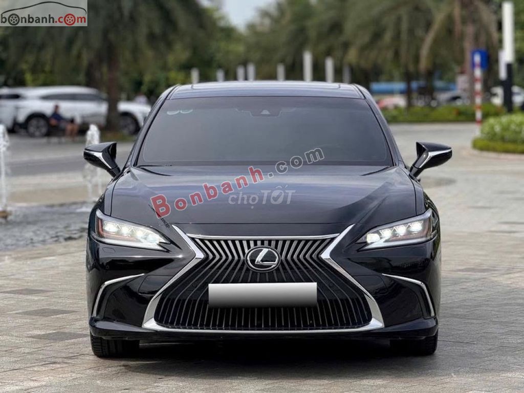 LEXUS ES250 sản xuất 2021 Đen. Mua bán Ô tô tại Quận Cầu Giấy Hà Nội được đăng bởi Tuấn Trần hình 1