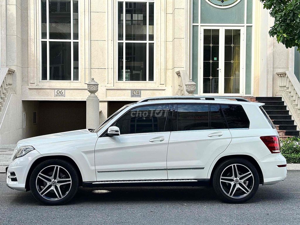 Mercedes Benz GLK Class 2012 300 4Matic. Mua bán Ô tô tại Thành phố Thủ Đức Tp Hồ Chí Minh được đăng bởi SAGO CAR hình 17