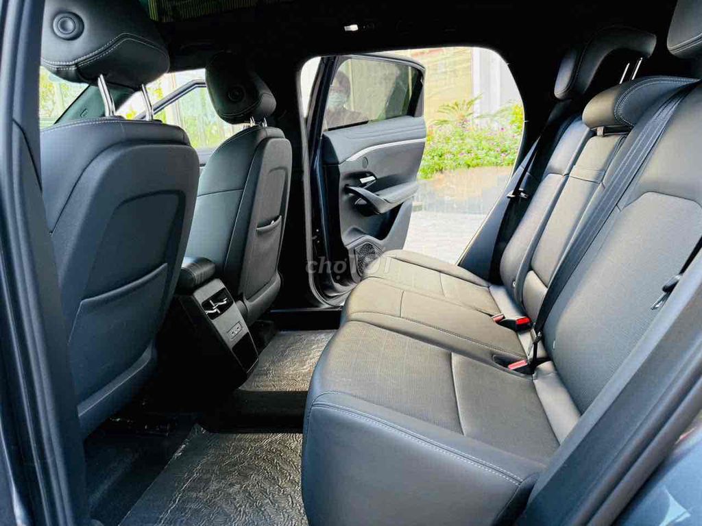 VinFast VF7 2024 Plus 2 động cơ full options. Mua bán Ô tô tại Quận Long Biên Hà Nội được đăng bởi Phát Vũ Vinfast hình 5