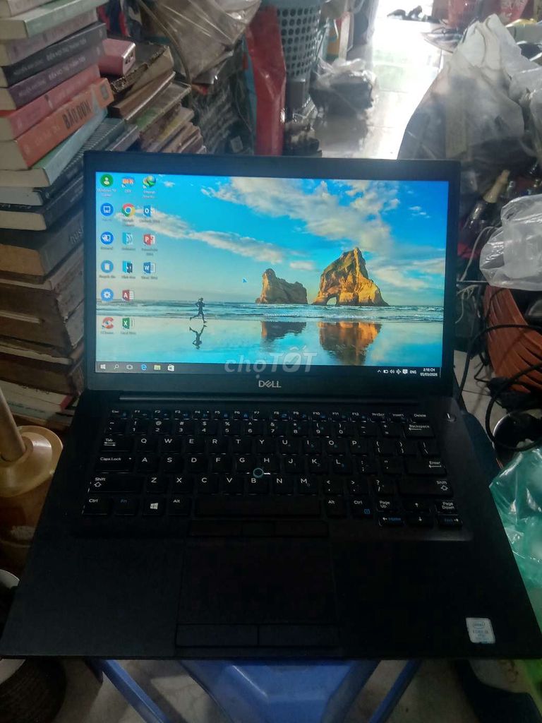 Dell Latitude 7490 i5-8350U 8GB/256Gb. Mua bán Laptop tại Quận Tân Phú Tp Hồ Chí Minh được đăng bởi Tiệm Sách Cũ Hoàng Lộc hình 1