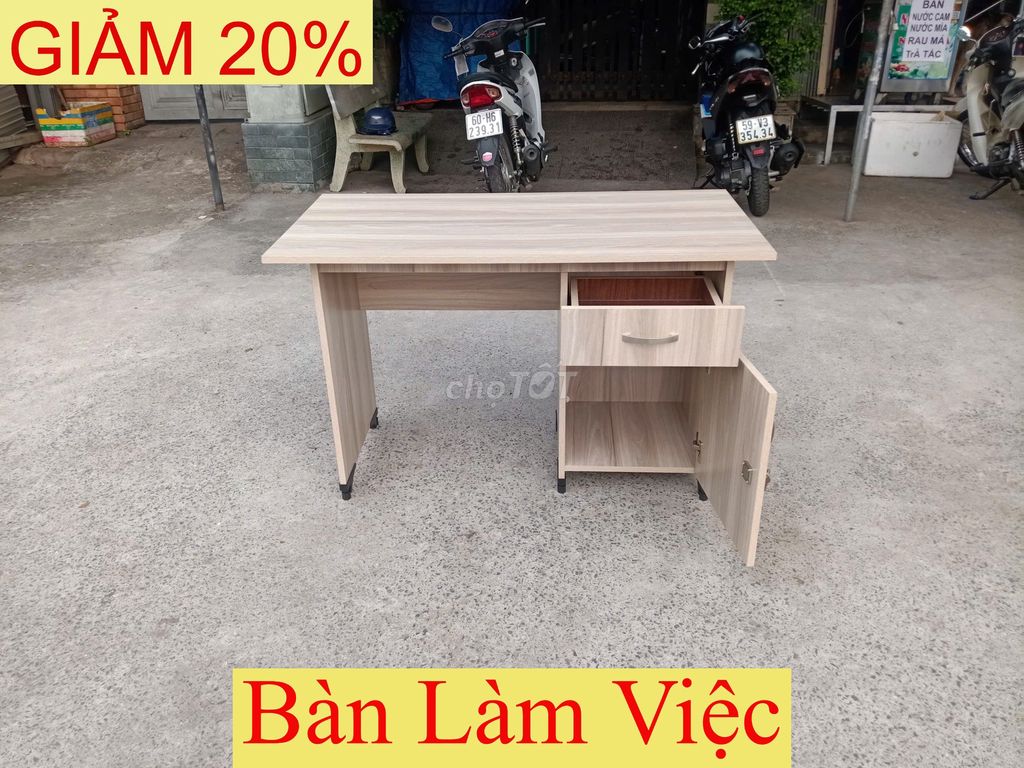 Bàn làm việc# Bàn làm việc#Bàn làm việc#Bàn 1m2_1. Mua bán Đồ dùng văn phòng tại Quận 3 Tp Hồ Chí Minh được đăng bởi TỔNG KHO THANH LÝ hình 1