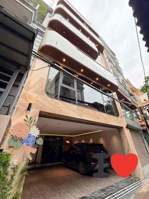 House in Long Biên