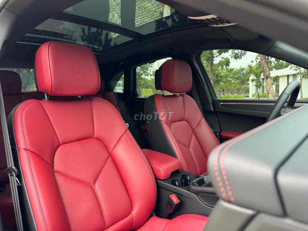 Cần Bán Chiếc Porsche MaCan Model 2025 like new. Mua bán Ô tô tại Quận 7 Tp Hồ Chí Minh được đăng bởi Hoàng Trung hình 4