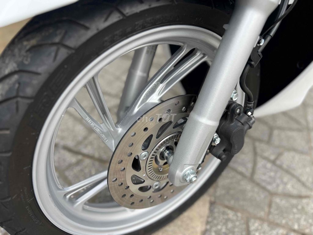 Sh 125 ABS 2024 ❇️Đồng Moto Đà Lạt❇️. Mua bán Xe máy tại Thành phố Đà Lạt Lâm Đồng được đăng bởi ĐỒNG MOTOR 2  cá nhân hình 4