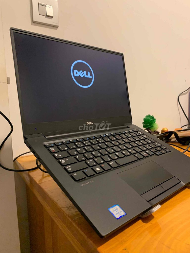 dell e7370 m5/8/256/13.3”fHD/3h