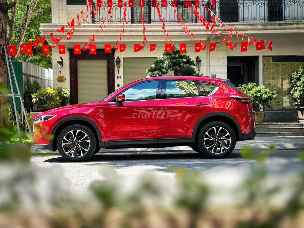 Mazda CX 5 2023 Deluxe 2.0 AT - 8000 km. Mua bán Ô tô tại Quận Cầu Giấy Hà Nội được đăng bởi Thái Hoàng Long Auto hình 4
