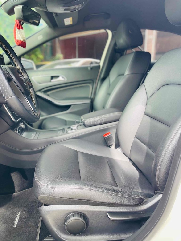 Mec A200 2013 zin 7,3 vạn. Mua bán Ô tô tại Quận Hoàng Mai Hà Nội được đăng bởi Phạm quang đồng hình 18