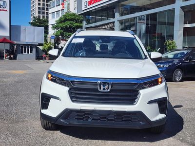 Honda BRV G Trắng 7 chỗ