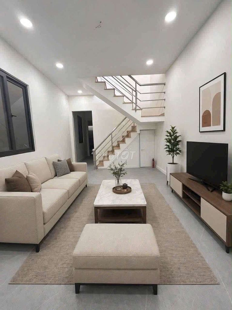 NHÀ MỚI ĐẸP KHU VỰC AN NINH. SHR HC ĐẦY ĐỦ GẦN KHU DC AN SƯƠNG GIÁP GV