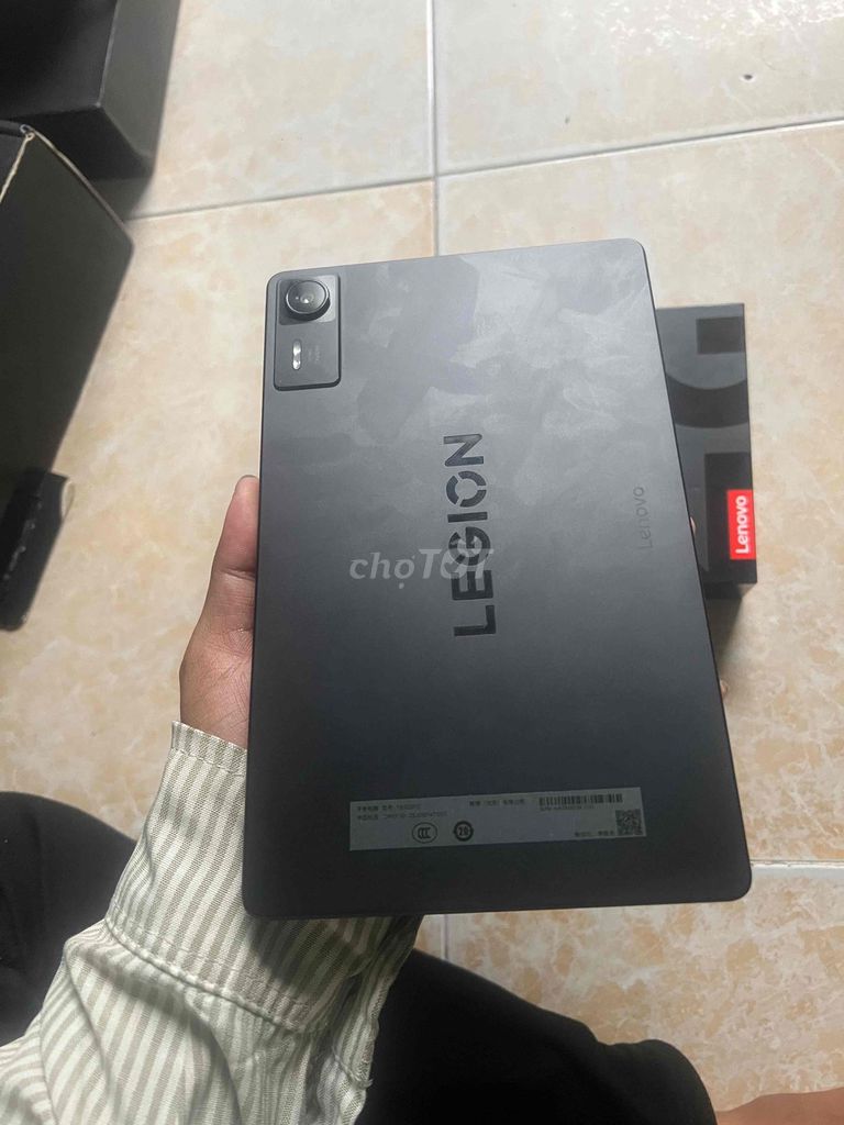 Lenovo Legion Y700 Gen 4 12GB/256GB Đen Fullbox. Mua bán Máy tính bảng tại Quận 8 Tp Hồ Chí Minh được đăng bởi Huỳnh Ngọc Thái  hình 1