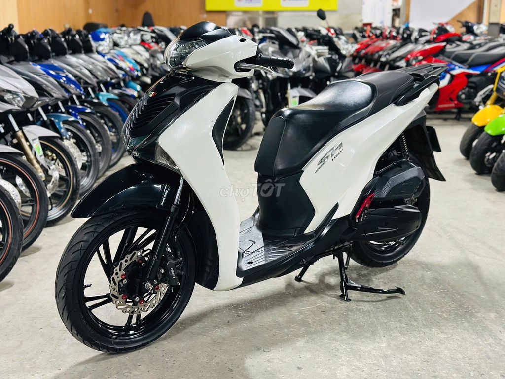 XE MÁYTHANH TÙNG_SH 150 TRẮNG BIỂN 29 MÁY ZIN CHẤT. Mua bán Xe máy tại Quận Nam Từ Liêm Hà Nội được đăng bởi THANH TÙNG hình 2