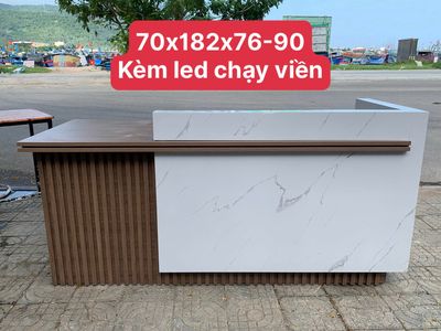 quầy thu ngân có đèn. Mua bán Đồ chuyên dụng, Giống nuôi trồng tại Quận Sơn Trà Đà Nẵng được đăng bởi ĐỒ CŨ MỚI ĐÀ NẴNG